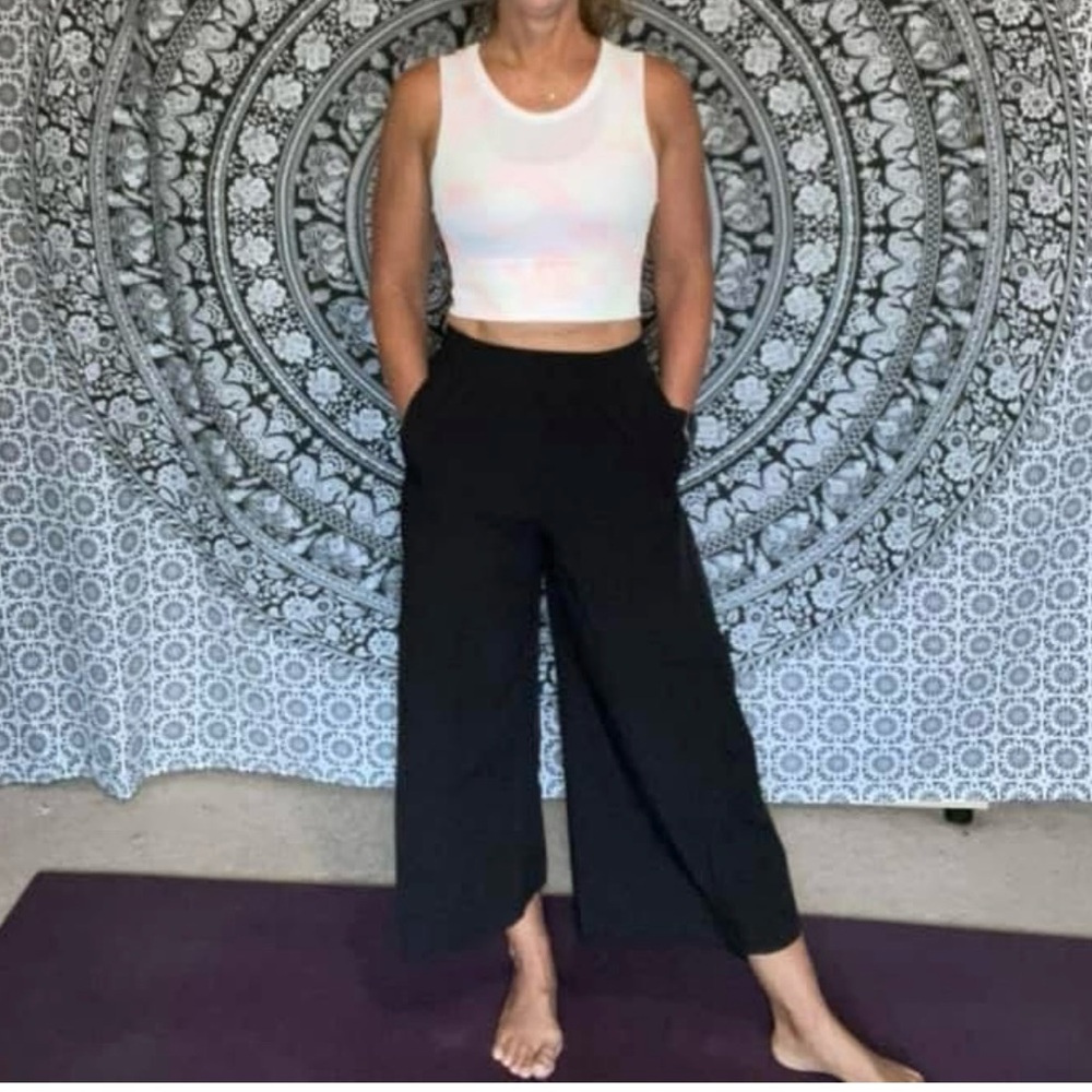 Women's Black Wide-Leg Pants